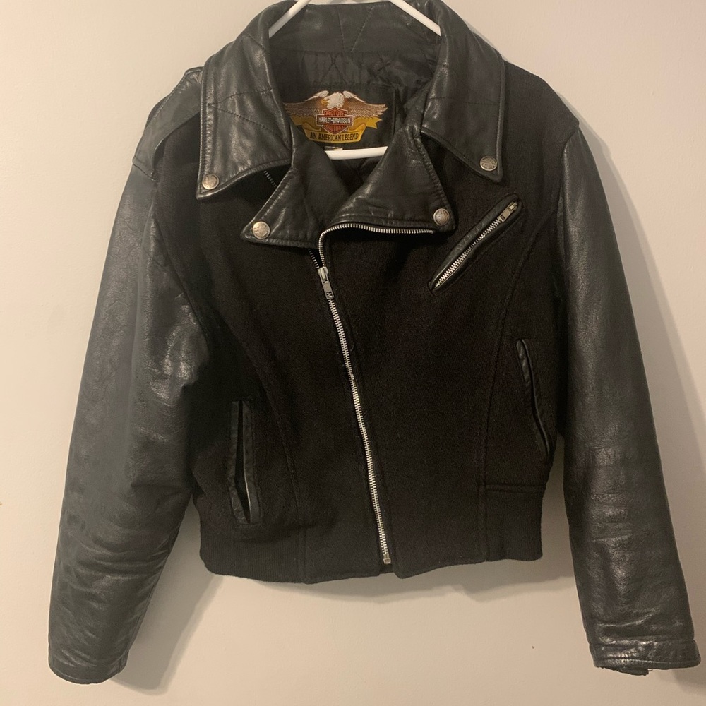 HARLEY DAVIDSON Women’ Leather Jacket....